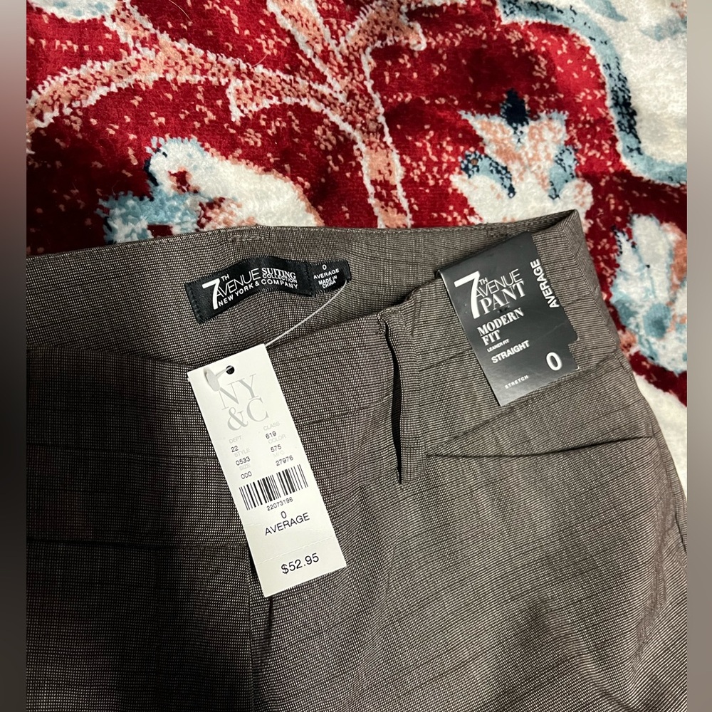 New New York and Company pants slacks  size 0, straight leg- brown tan color